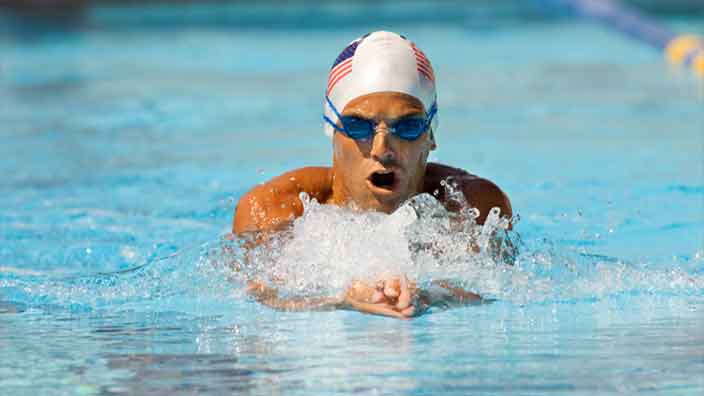 平泳ぎ（breaststroke）泳法